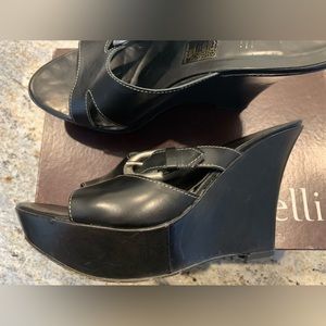 Minelli leather wedge shoes sz 9.5 US SZ 40 EU